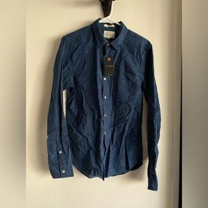 BNWT Lucky Brand Dark Blue Button Up Shirt S